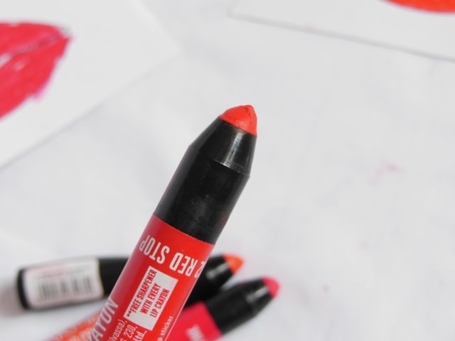 Lakme Enrich Lip Crayon-red Stop