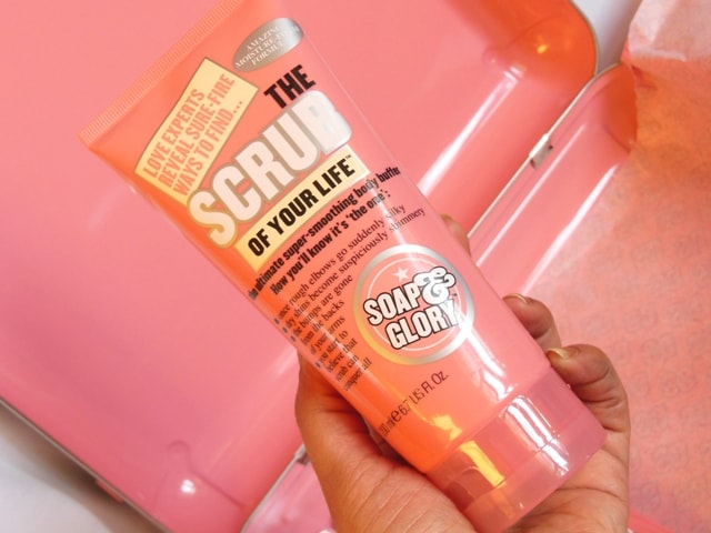 Soap & Glory Gift Box Contents - Soap & Glory The Scrub of Your Life