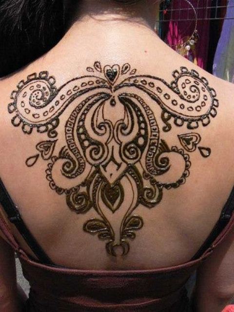 Best heena Tattoo Designs for Back - Abstract Design