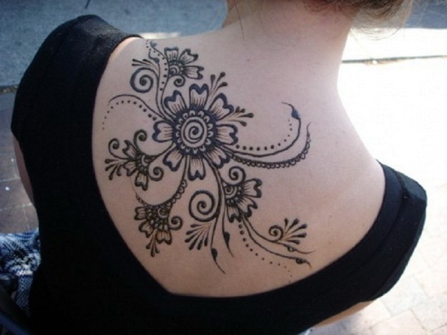 Best heena Tattoo Designs for Back - Pretty Flower Style