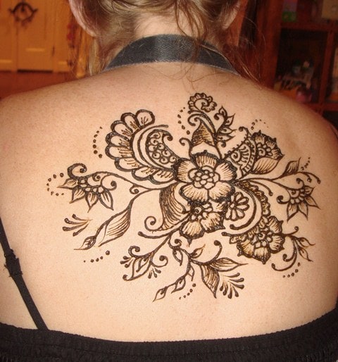 Best Henna Tattoos for Back: Bold and Beautiful Designs! - Beauty