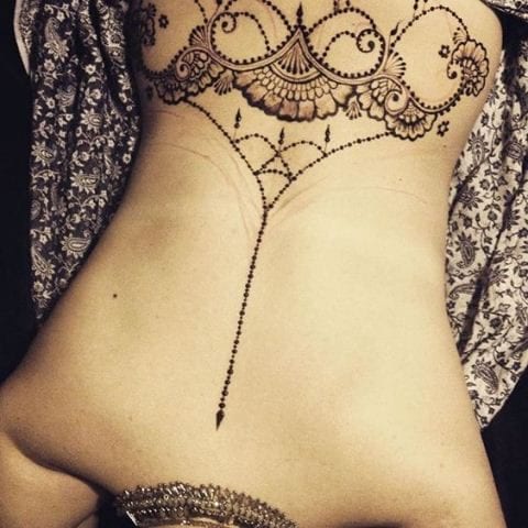 henna lower back