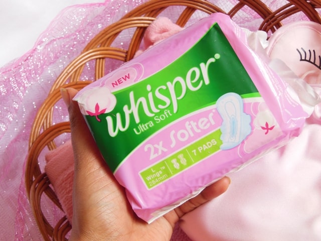 New Whisper Ultra Soft 2x Softer Review - Pink Column