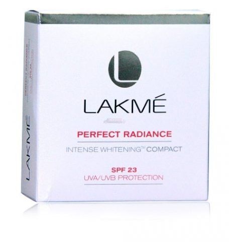 Best Lakme Products -lakme-perfect-radiance-intense-whitening-compact-spf-23-uvauvb-protection