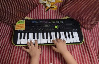 Casio Music keyboard for Child development