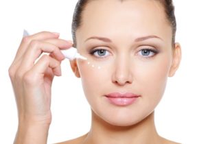 Mistakes to avoid with Eye Creams